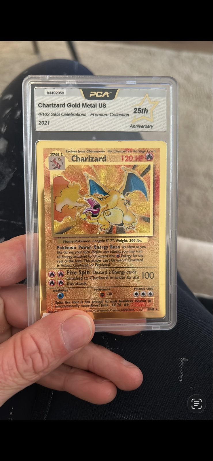 Charizard Gold Metal US 25th Anniversary Pokémon kaart, Ophalen of Verzenden, Zo goed als nieuw, Losse kaart, Foil