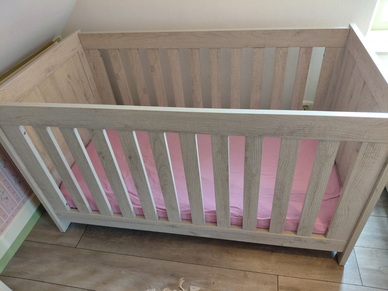 Interbaby London Ledikant/peuterbed -140x70 cm, Ophalen, Gebruikt, Ledikant