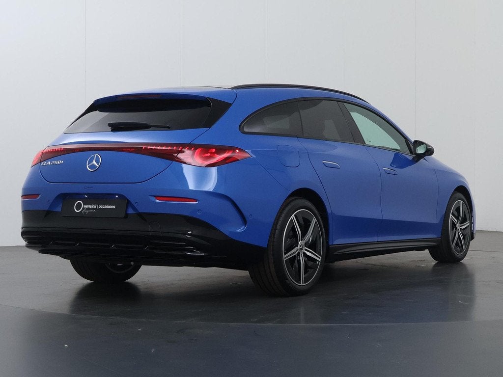 Mercedes-Benz CLA-klasse Shooting Brake 250+ Business Soluti, Auto's, Mercedes-Benz, Automaat, CLA, Achterwielaandrijving, Blauw