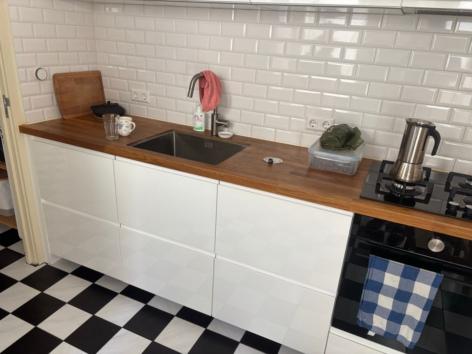 IKEA METOD Keuken - Zeer Goede Staat - 279 cm Breed, Ophalen, Wit, Enkelwandige keuken, Hout