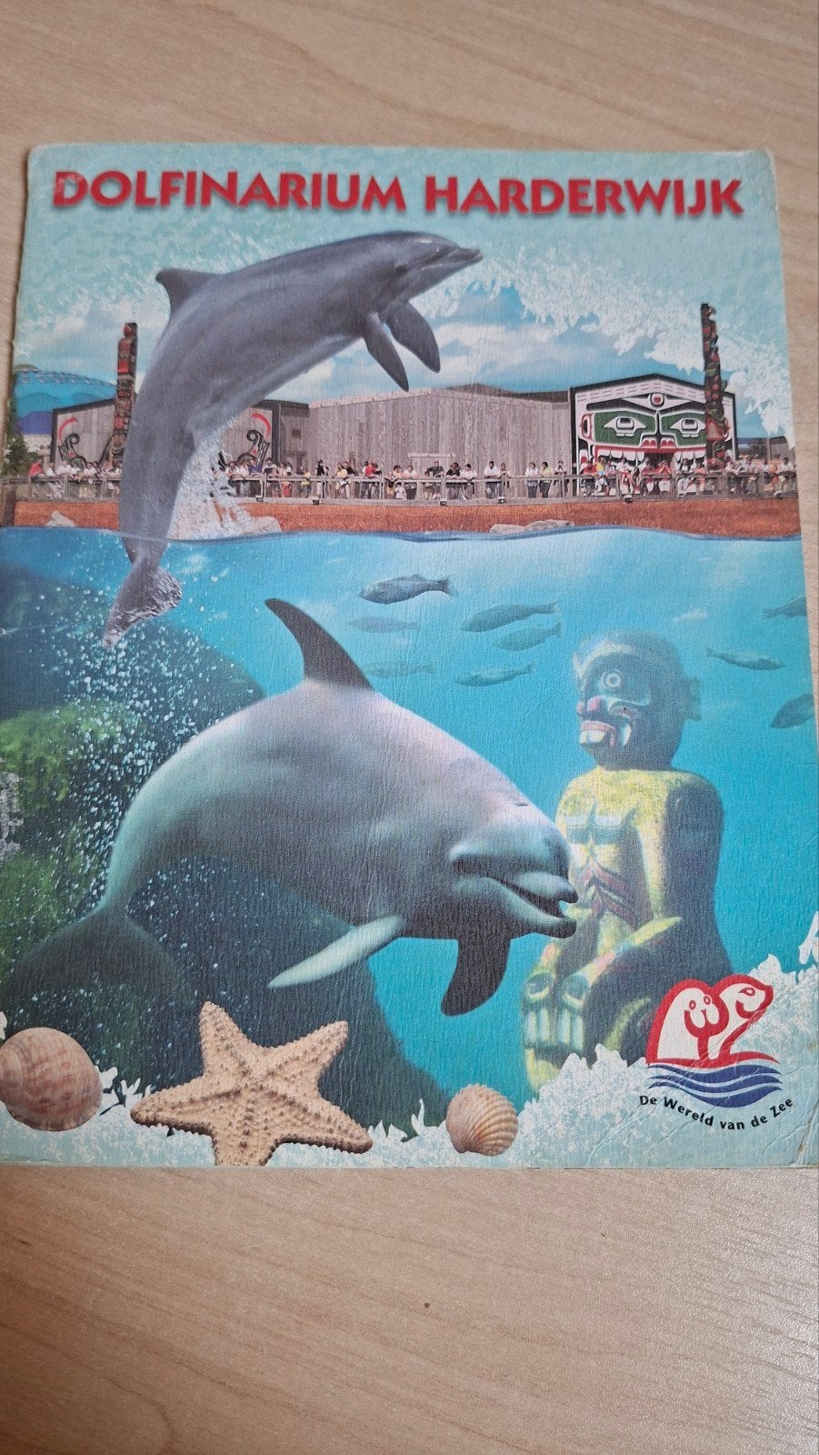 Catalogus Dolfinarium Harderwijk - De Wereld van de Zee, Boeken, Ophalen of Verzenden, Gelezen, Onbekend, Catalogus