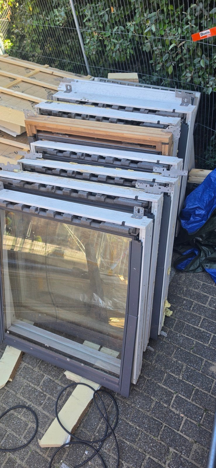 8 gebruikte Velux dakramen SK06, Ophalen, Gebruikt, 80 tot 120 cm, 120 tot 160 cm