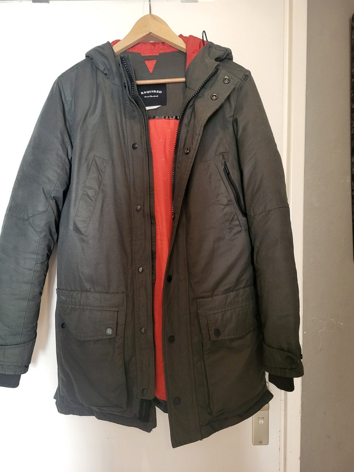 Winterjas van Required, maat M, groen met oranje, Ophalen of Verzenden, Overige typen
