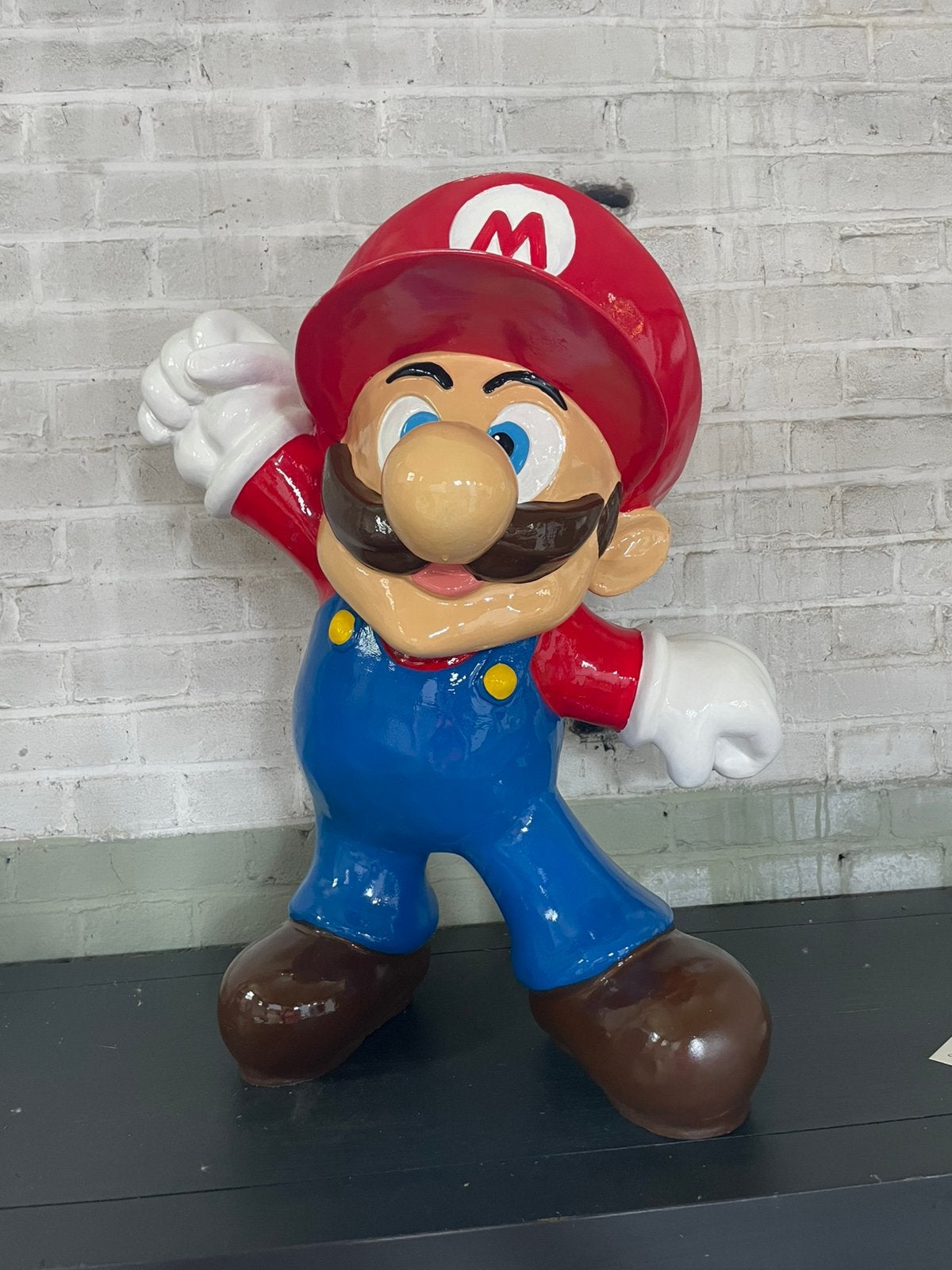 Puntgave Mario , winkel beeld, Ophalen of Verzenden, Zo goed als nieuw
