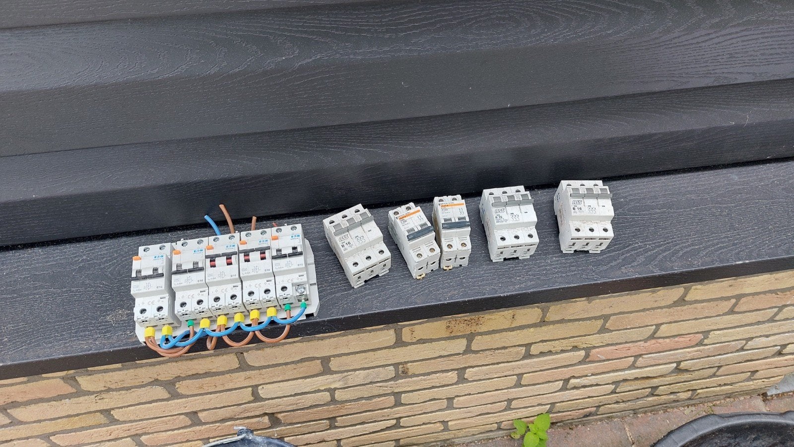een partij schakelautomaten schakel automaten B16, Ophalen of Verzenden, Overige typen
