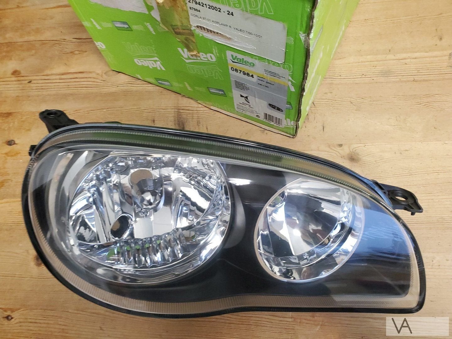 Toyota Corolla 1998 - 2002 koplamp rechts NIEUW in doos €30, Gebruikt, -, -, Ophalen of Verzenden