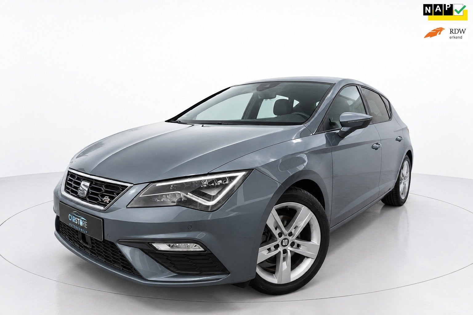 SEAT León