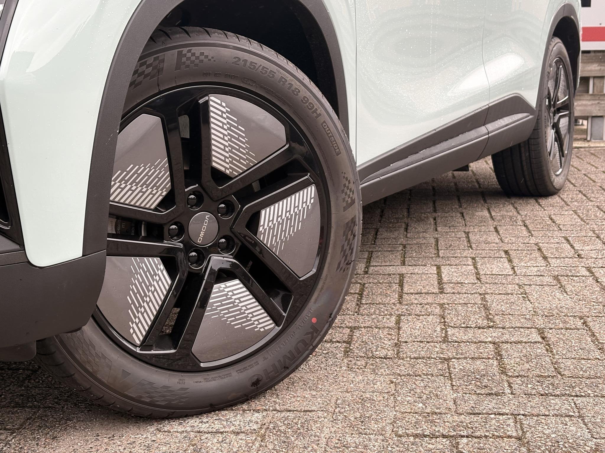 Omoda 5 EV Premium 61 kWh Leer, schuif kanteldak, adaptieve, Auto's, 12 maanden, 750 kg, Origineel Nederlands, Elektrisch