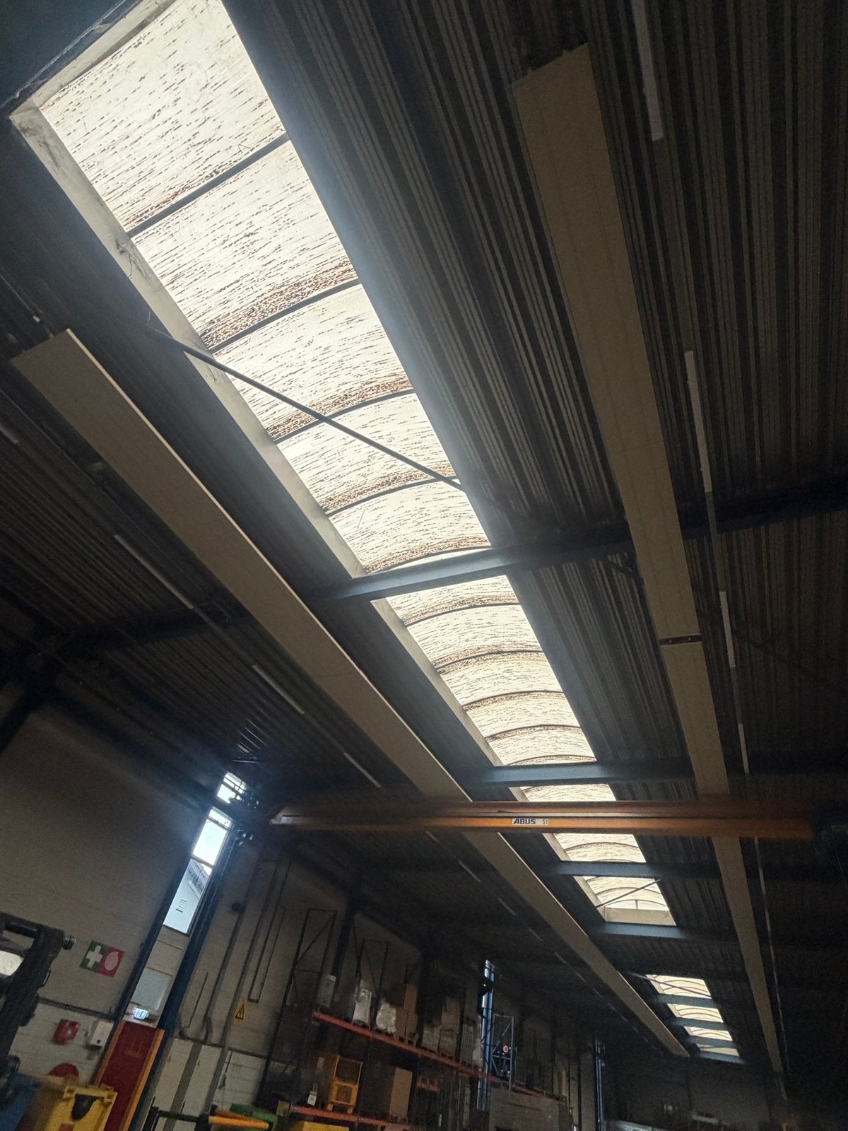 Warmtepanelen voor 700m2 hal, Ophalen of Verzenden, Minder dan 60 cm