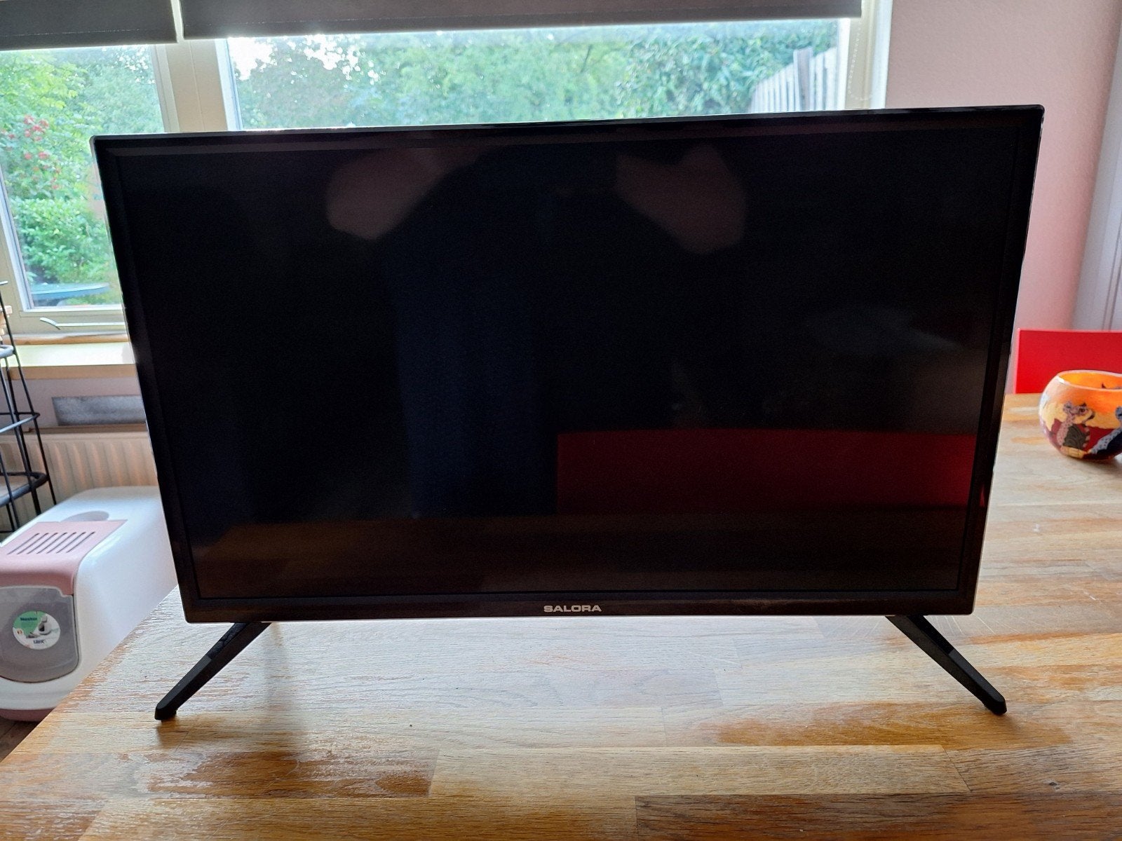 Salora HD TV 61cm met afstandsbediening, LED, HD Ready (720p), Zo goed als nieuw, 60 tot 80 cm
