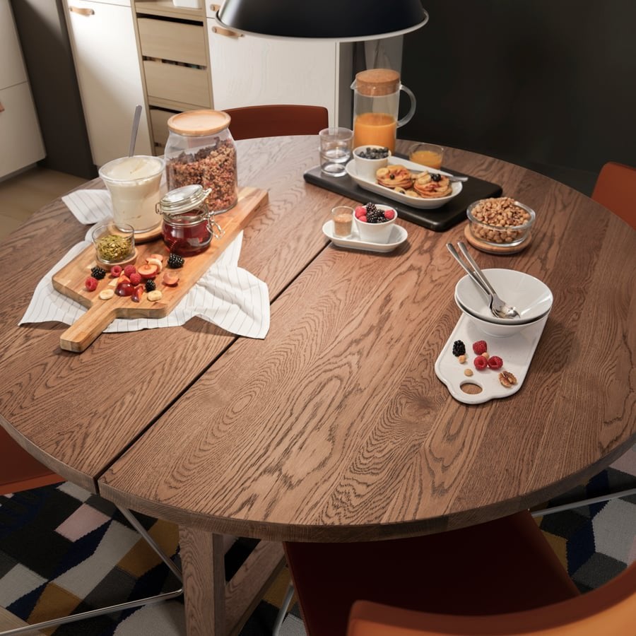 IKEA MORBYLANGA eettafel met 4 stoelen, Huis en Inrichting, Ophalen, Gebruikt, 100 tot 150 cm, Rond