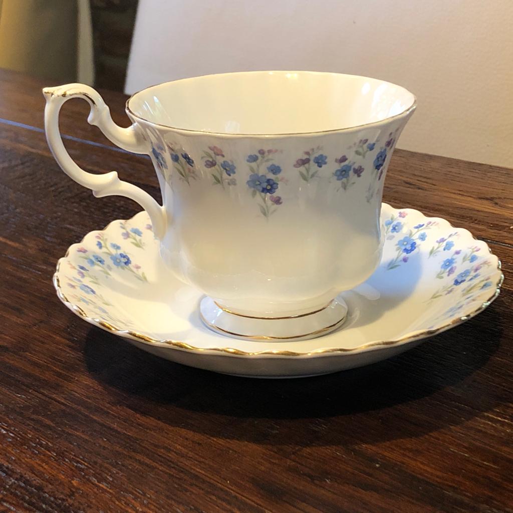 Royal Albert Memory Lane Kop en Schotel - Vintage Porselein, Ophalen of Verzenden