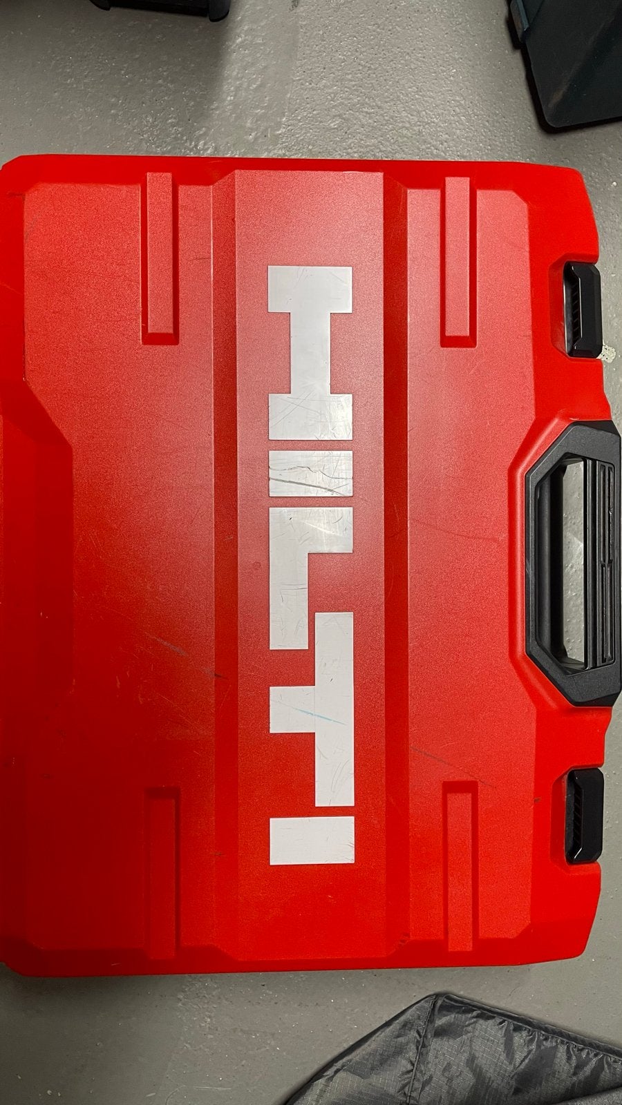 Hilti TE 6-A22 DRS Boorhamer met afzuiger, 2 accu's, lader e, Doe-het-zelf en Verbouw, Gereedschap | Boormachines, Ophalen, Boor- en/of Breekhamer