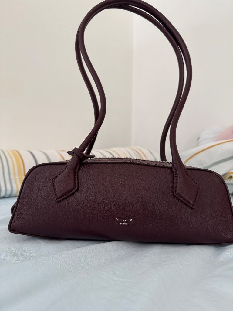 Alaia Le Teckel tas, Ophalen of Verzenden, Zo goed als nieuw, Rood, Handtas