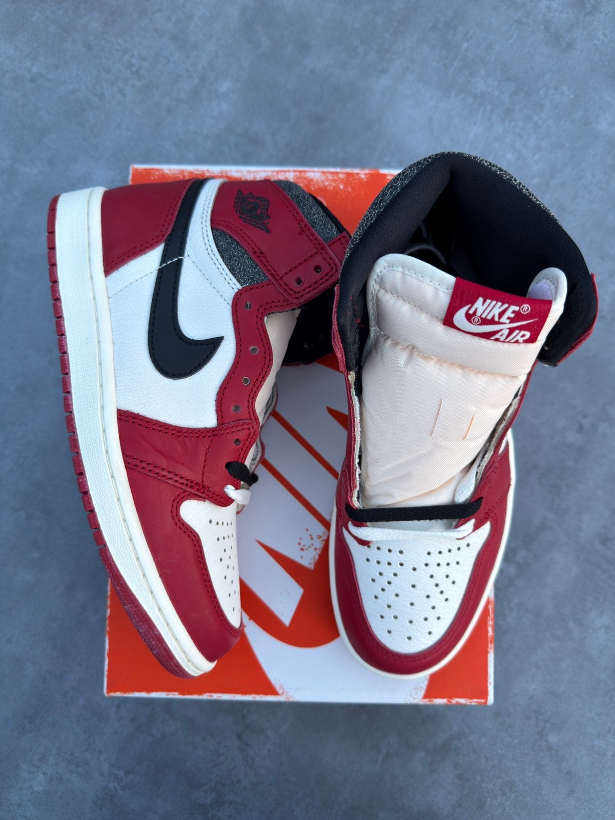 Air Jordan 1 High Lost and Found - Maat 38.5, --, Nieuw, Ophalen of Verzenden, --