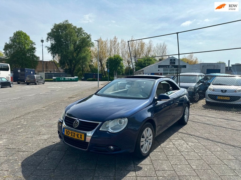 Volkswagen Eos 1.6 FSI Cabrio Airco Leder Historie, Auto's, Volkswagen, Gebruikt, 4 cilinders, Cabriolet, 116 pk