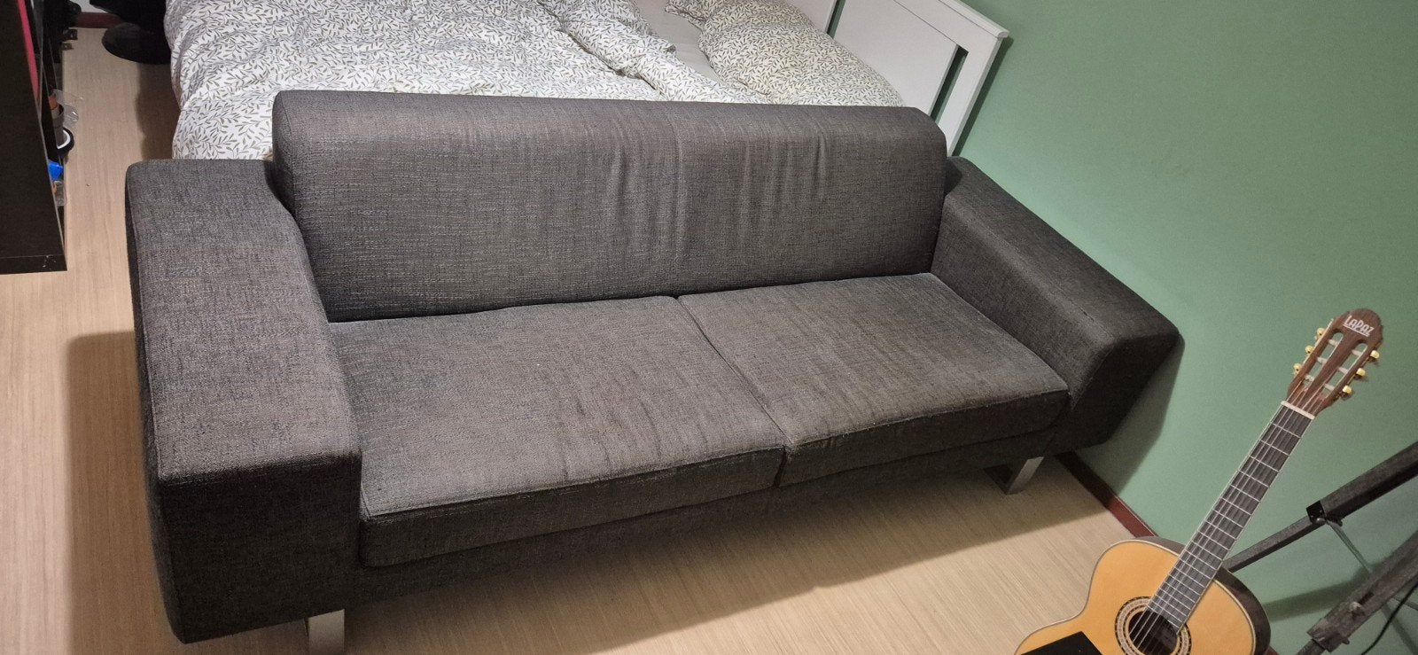 MOET WEG Twee-persoonsbank, Ophalen, Gebruikt, Tweepersoons, 75 tot 100 cm