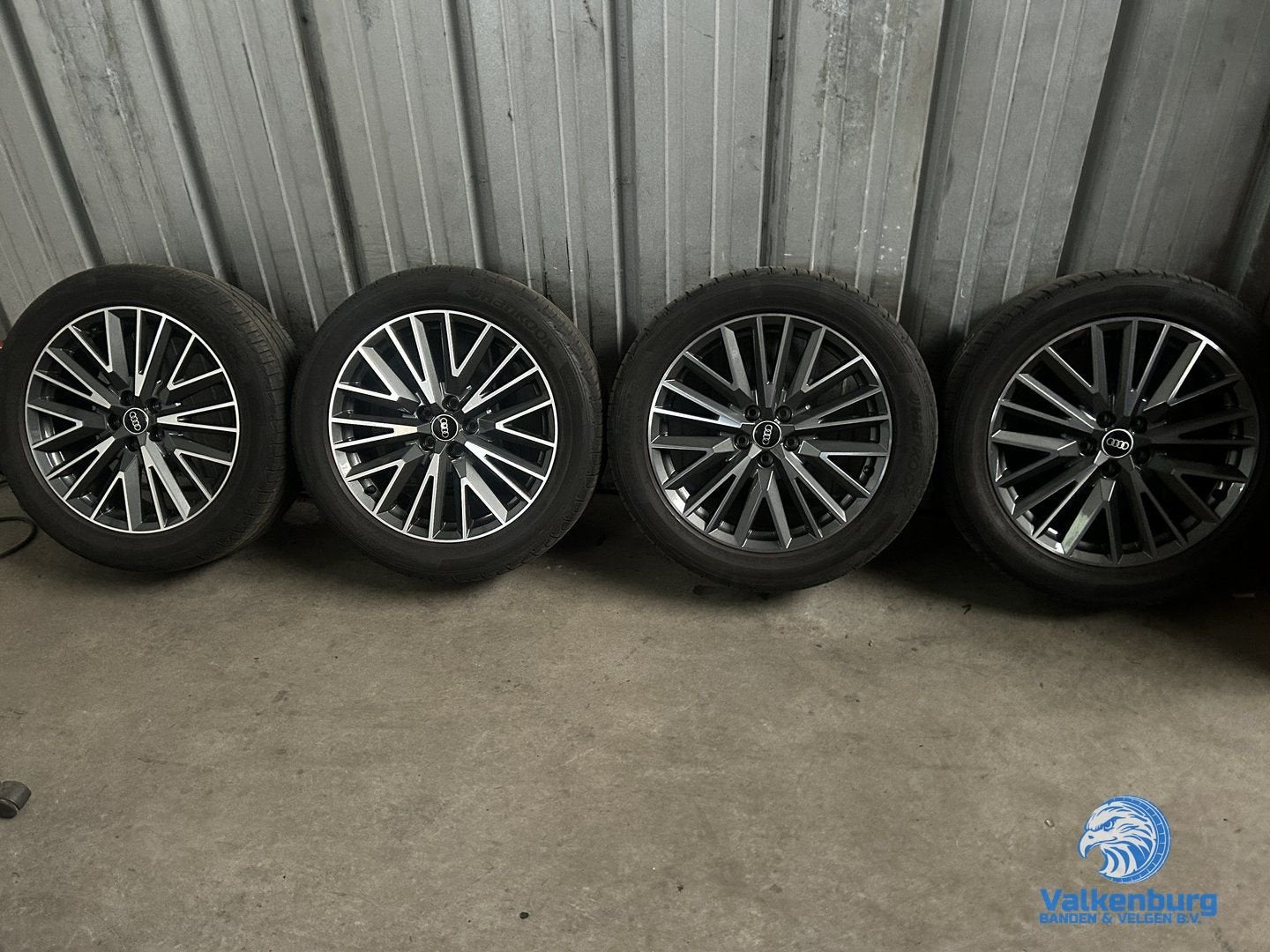 5-6mm! Originele Audi Q3 SQ3 F3 83A 19 inch antraciete velge, 19 inch, Gebruikt, -, -