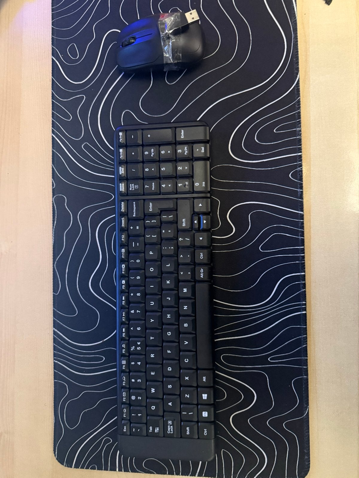 Logitech Draadloos Toetsenbord en Muis Set - Qwerty, Gebruikt, Draadloze ontvanger, Ophalen of Verzenden, Draadloos