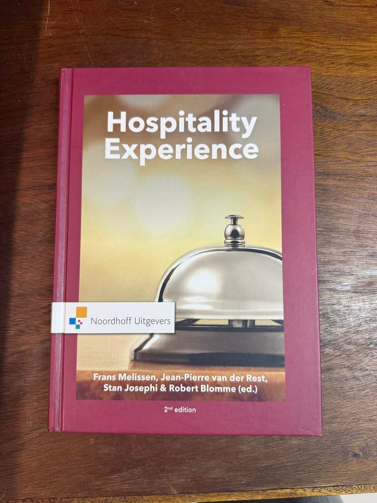 Hospitality Experience 2nd edition - MBO Hotelschool, Ophalen of Verzenden, Zo goed als nieuw, MBO