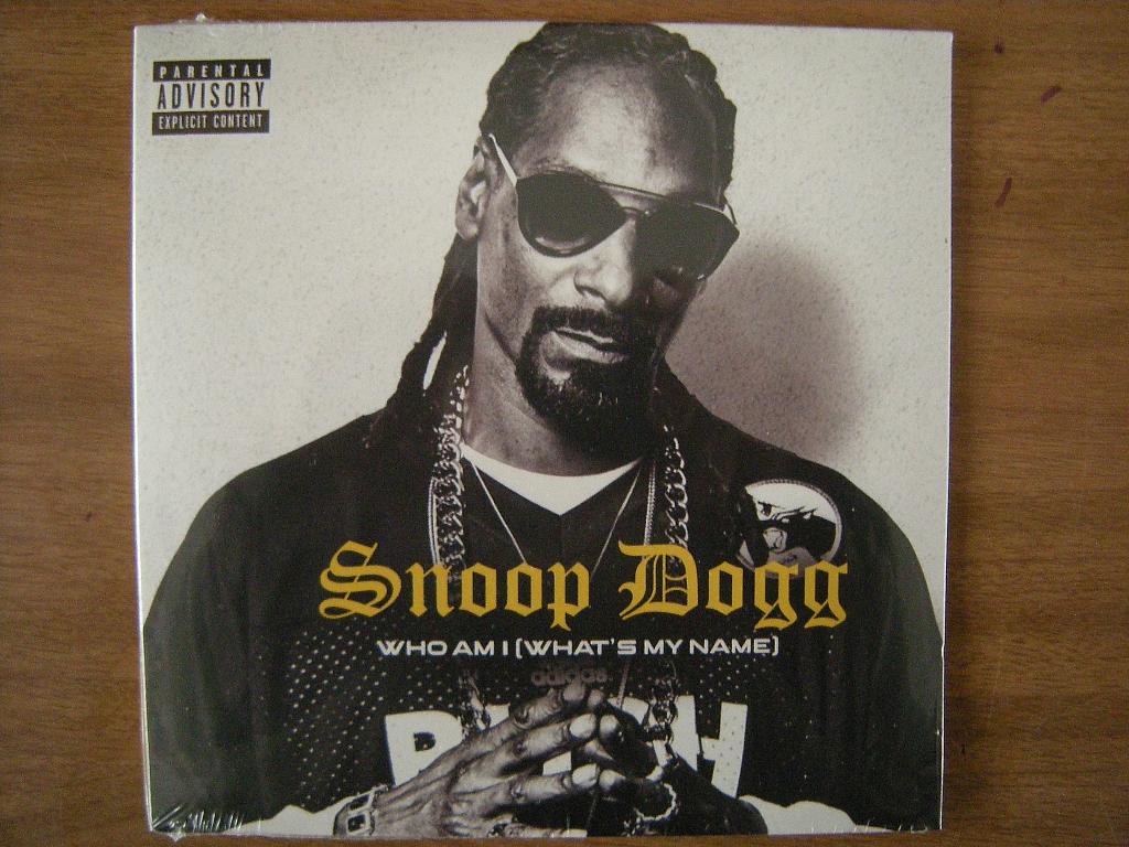 Snoop Dogg, Sir Mixalot (Who Am I) What's My Name., Ophalen of Verzenden, 2000 tot heden, Nieuw in verpakking, 7 inch