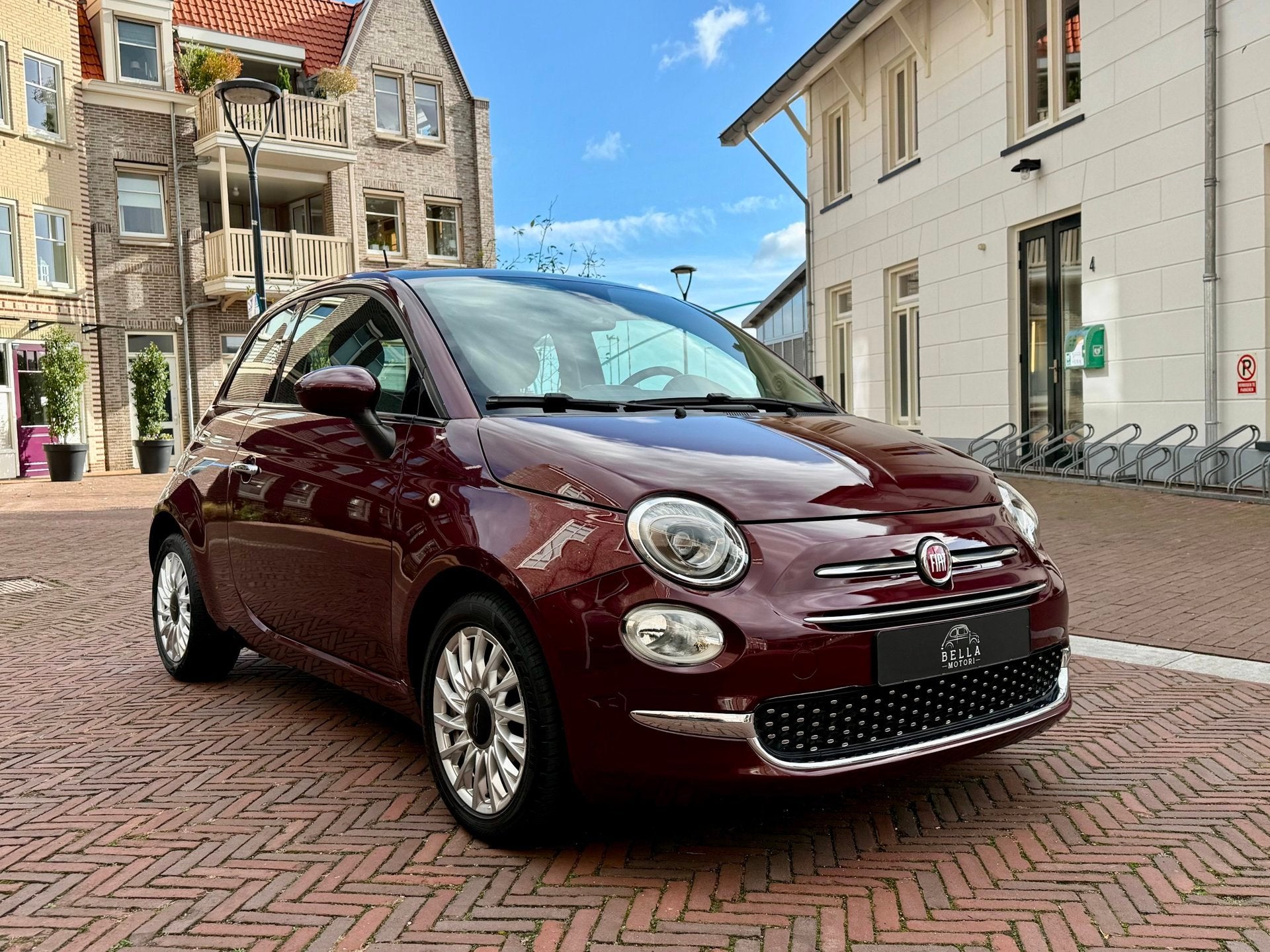 Fiat 500 0.9 TwinAir Lounge | RIJKLAARPRIJS | Unieke Bordeau, Auto's, Voorwielaandrijving, Gebruikt, Verwarmde buitenspiegels
