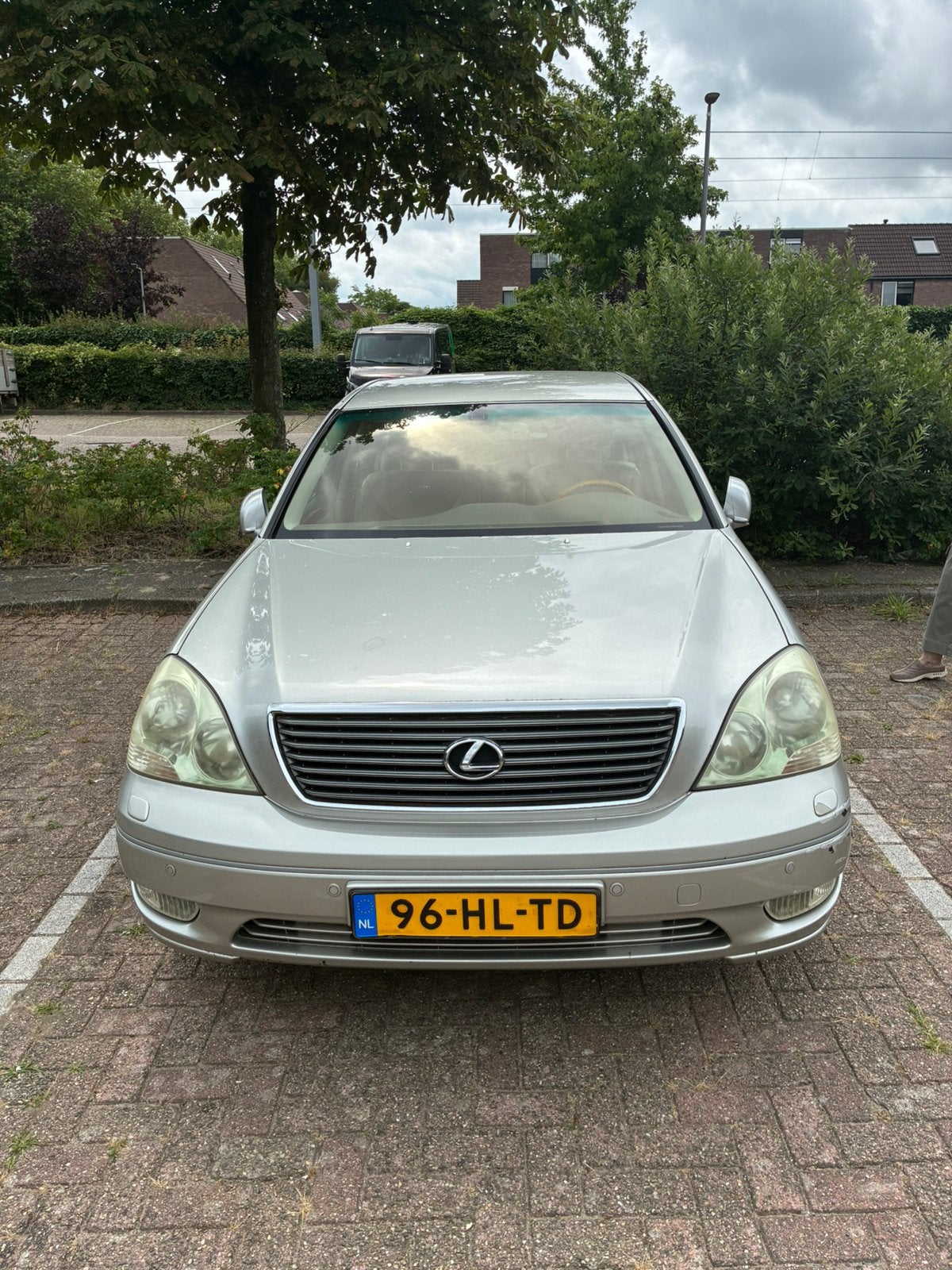 Lexus LS(-H) 430 4.3 AUT 2001 Grijs, Auto's, Lexus, Particulier, LS(-H), Benzine, F, Sedan, Automaat, Origineel Nederlands, Overige kleuren