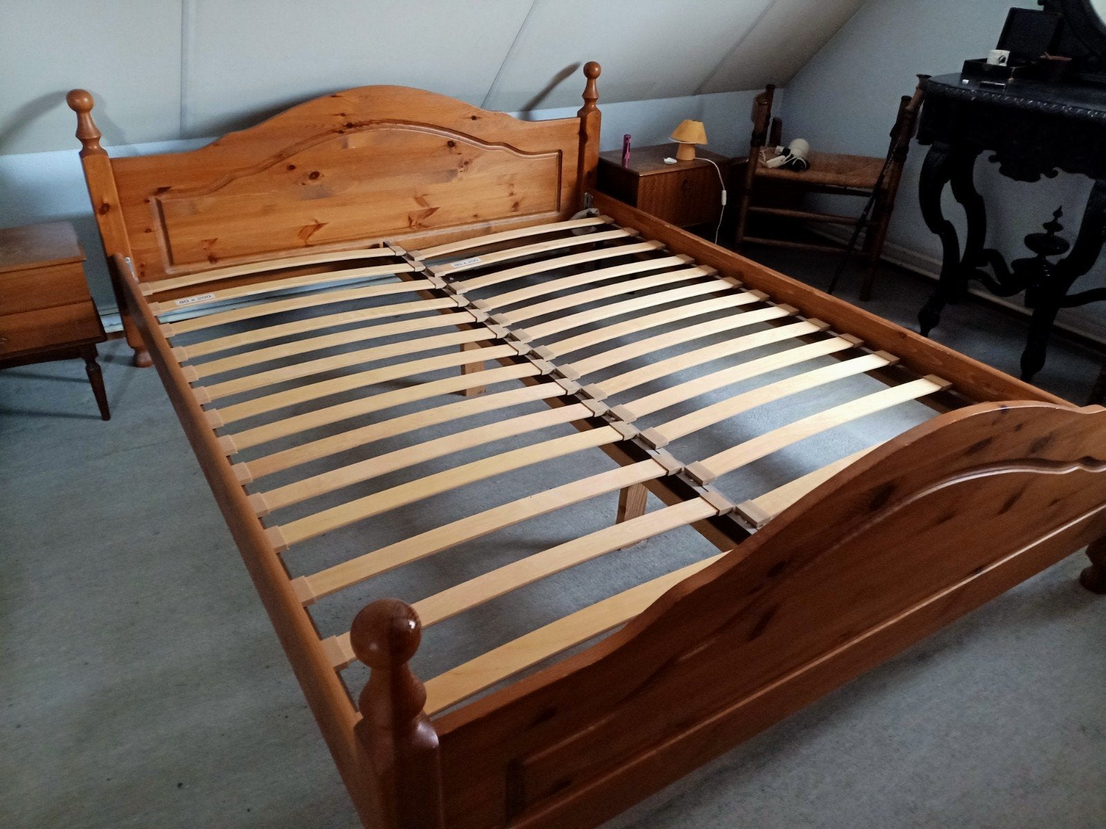 2 tweepersoonsbedden en 2 eenpersoonsbedden, Ophalen, Gebruikt, Tweepersoons, 180 cm