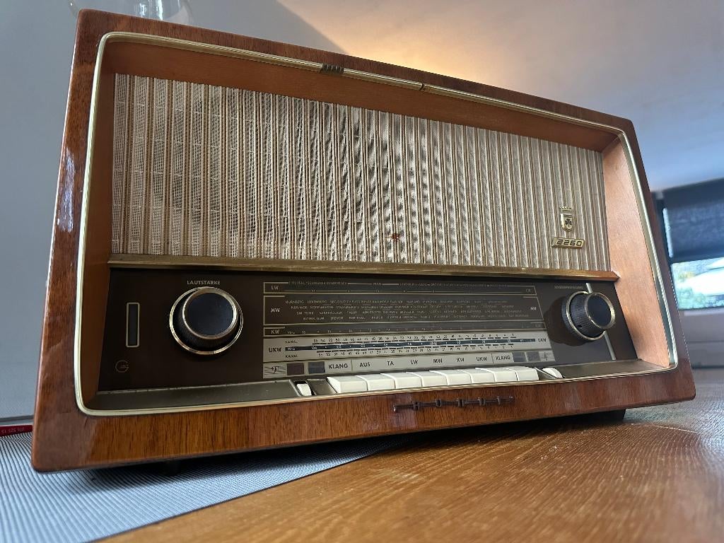 GRUNDIG 2260 -radio 1961 -vintage-, Ophalen, Gebruikt, Radio
