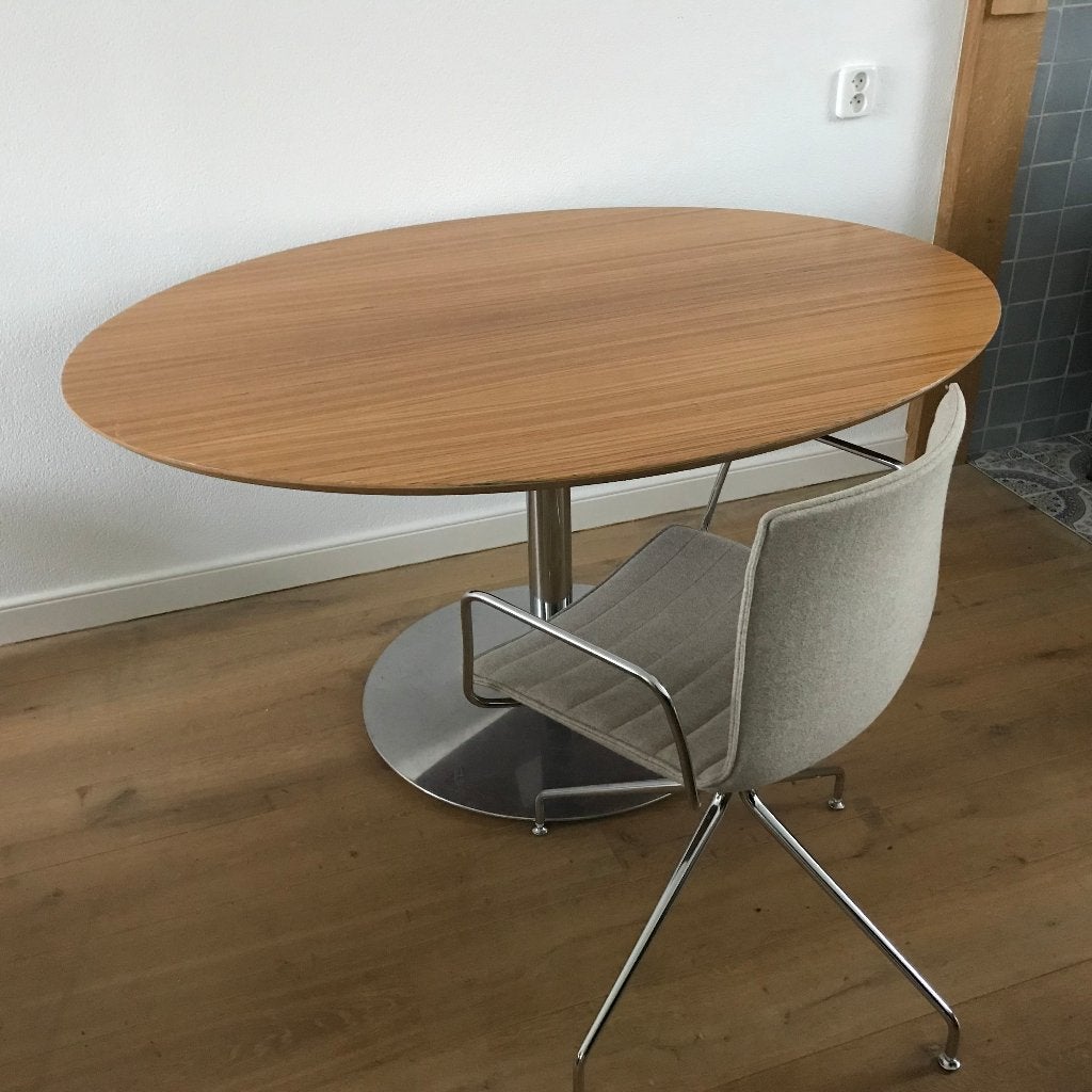 Artifort Circle 3 Pierre Paulin ovale tafel eettafel compact, 200 cm of meer, Nvt, Ovaal, Nvt