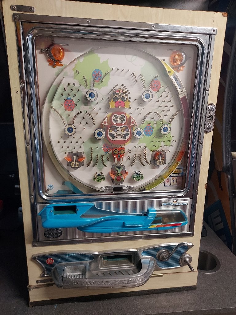 Vintage Sankyo pachinko automaat, Overige munten, Ophalen, Gebruikt