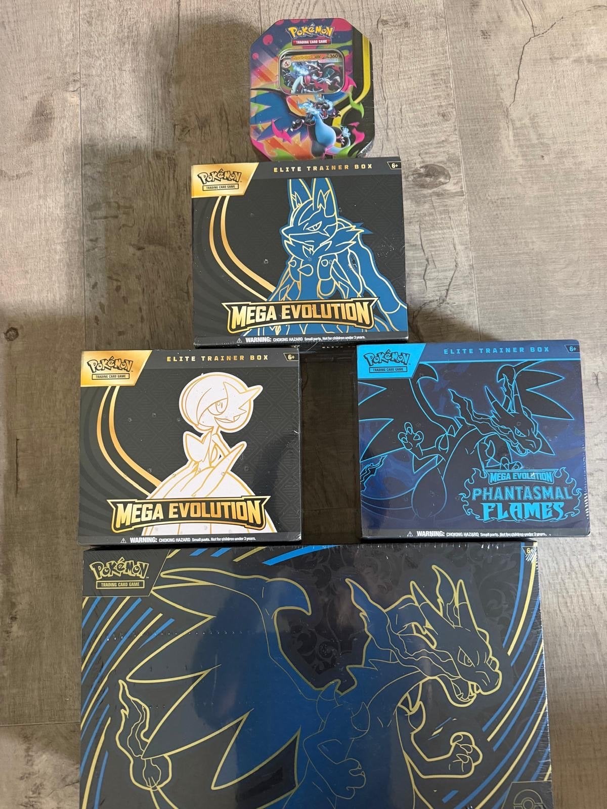 Elite Trainer Boxen en Mega Charizard X ex Ultra Premium, Ophalen, Nieuw, Boosterbox