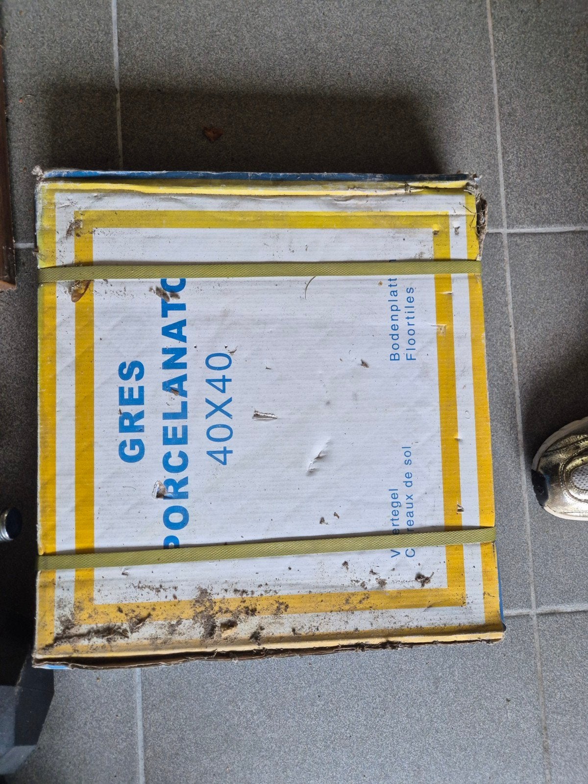 Gratis af te halen doos grijze vloertegels 40x40 20 stuks, Doe-het-zelf en Verbouw, Tegels, Ophalen, Nieuw