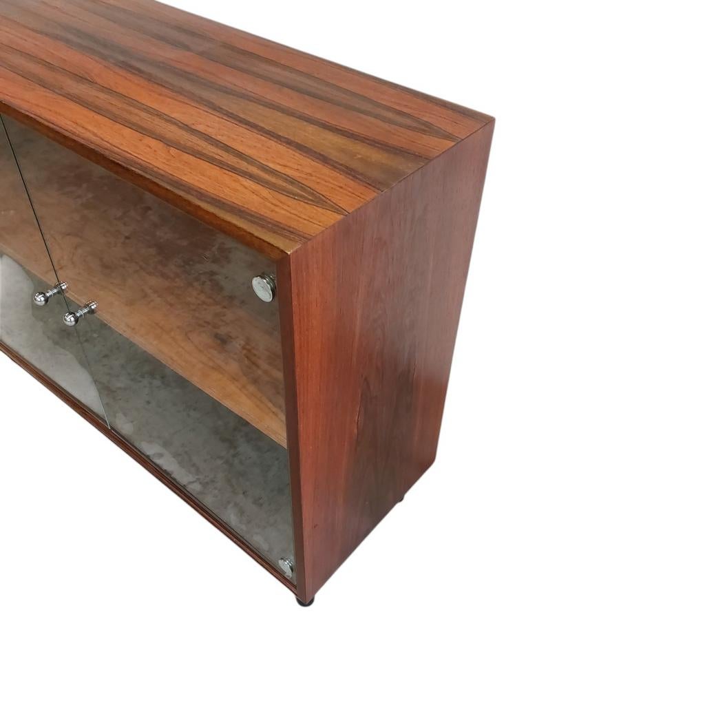 Vintage palissander vitrinekast, Ophalen, 50 tot 100 cm, Onbekend, 25 tot 50 cm