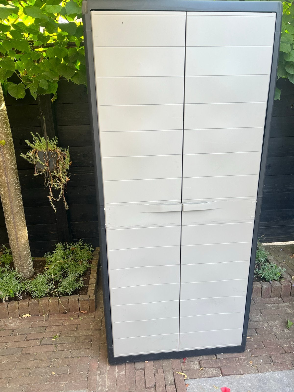 Waterdichte tuinkast van hard plastic, Tuin en Terras, Ophalen, Gebruikt, Kunststof, Overige typen