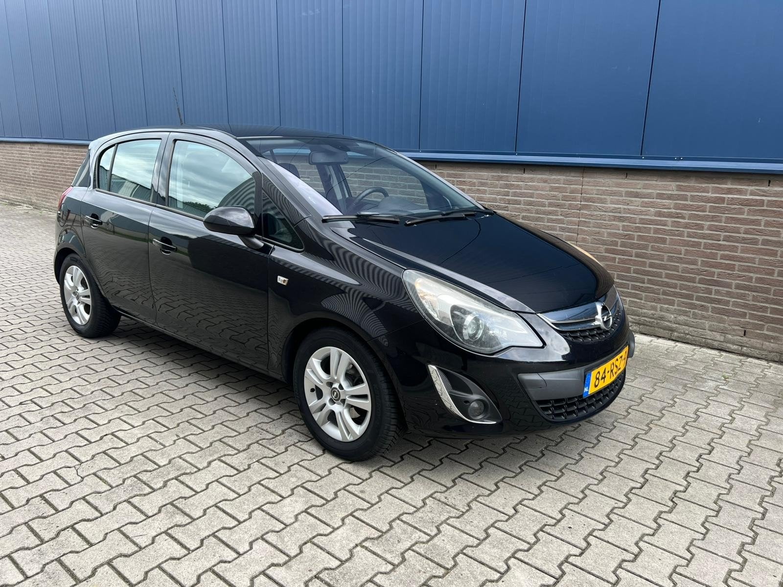 Opel Corsa 1.3 Cdti 70KW 5D 2011 Zwart, Auto's, Voorwielaandrijving, Euro 5, 28 km/l, Zwart