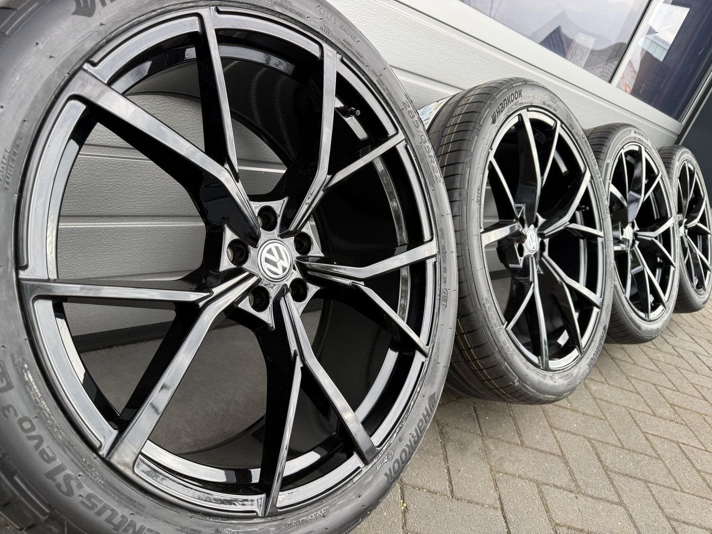 22 inch Volkswagen Touareg Tiguan CR R-line velgen banden, -, 285 mm, -, Banden en Velgen