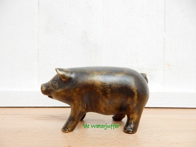 028* Bronzen varken staand (Boven €75 geen verzendkosten), Tuin en Terras, Tuinbeelden, Ophalen of Verzenden, Nieuw, Overige materialen