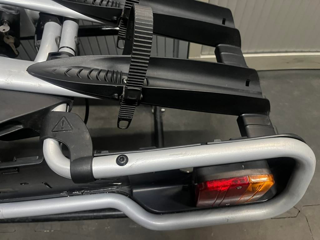 Thule 945, Ophalen, Gebruikt, Brede banden, 2 fietsen