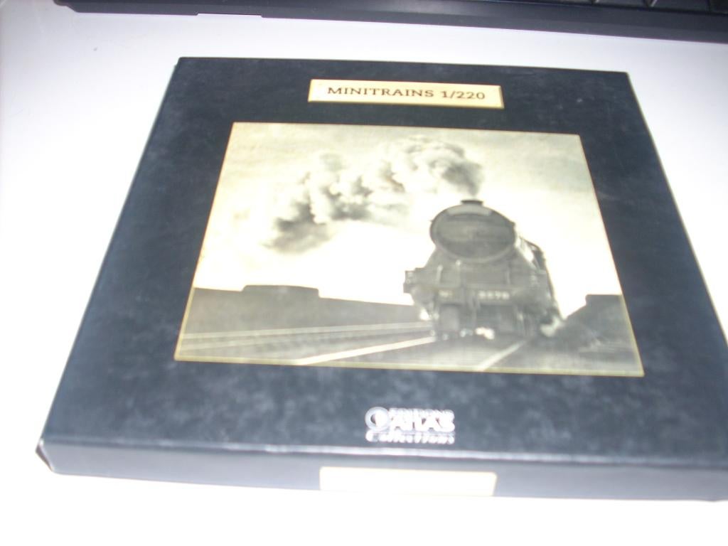 Editions ATLAS collections - minitrains 1/220 - Train Blue, Ophalen of Verzenden, Gebruikt