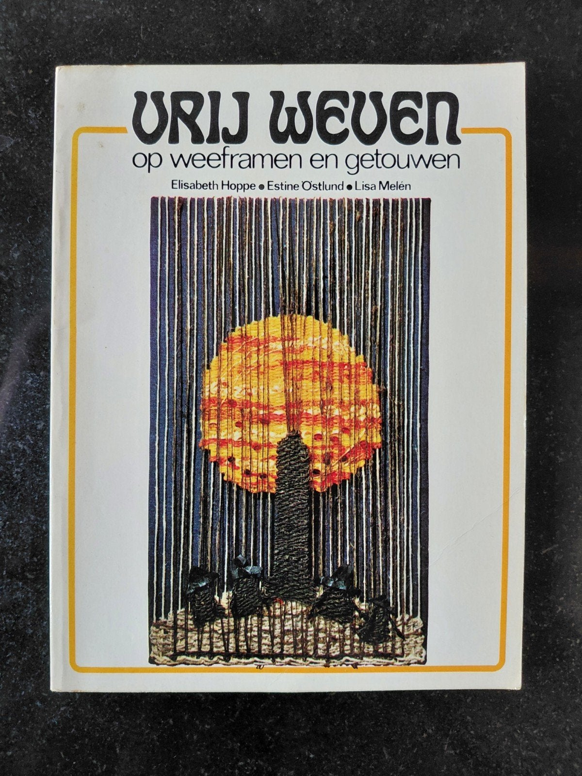 Vrij Weven  op weeframen en getouwen. Elisabeth Hoppe e.a., Boeken, Elisabeth Hoppe, Ophalen of Verzenden, Zo goed als nieuw, Overige onderwerpen