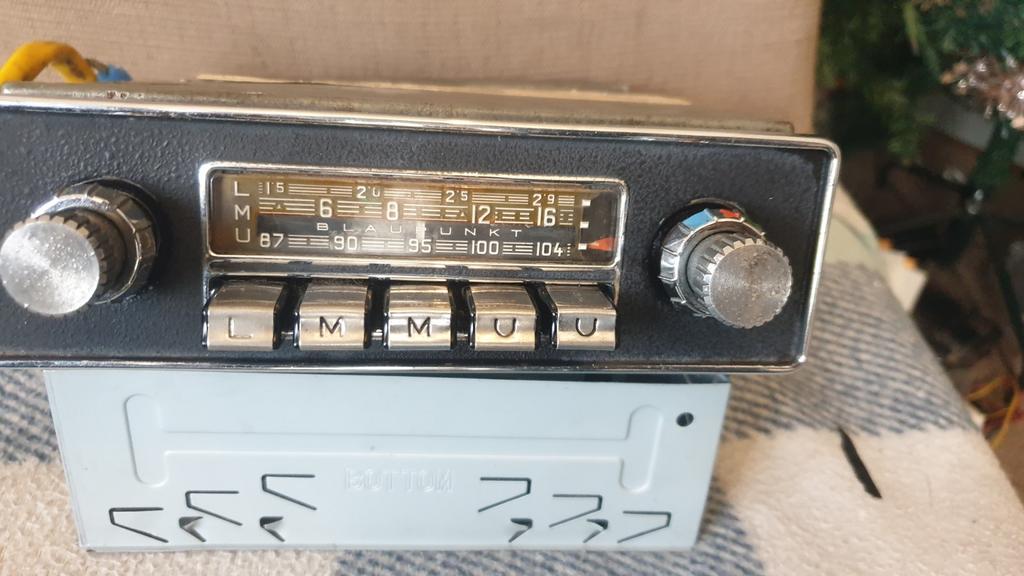 Blaupunkt autoradio 6v 12v +-  -+, Ophalen of Verzenden