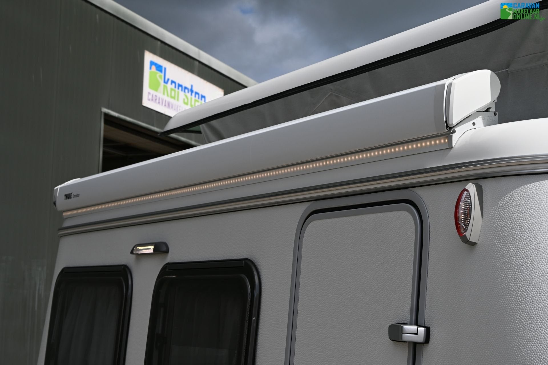 Foto 34 van Eriba Touring Triton 430 Mover Cass.luifel Boiler COMPLEET!