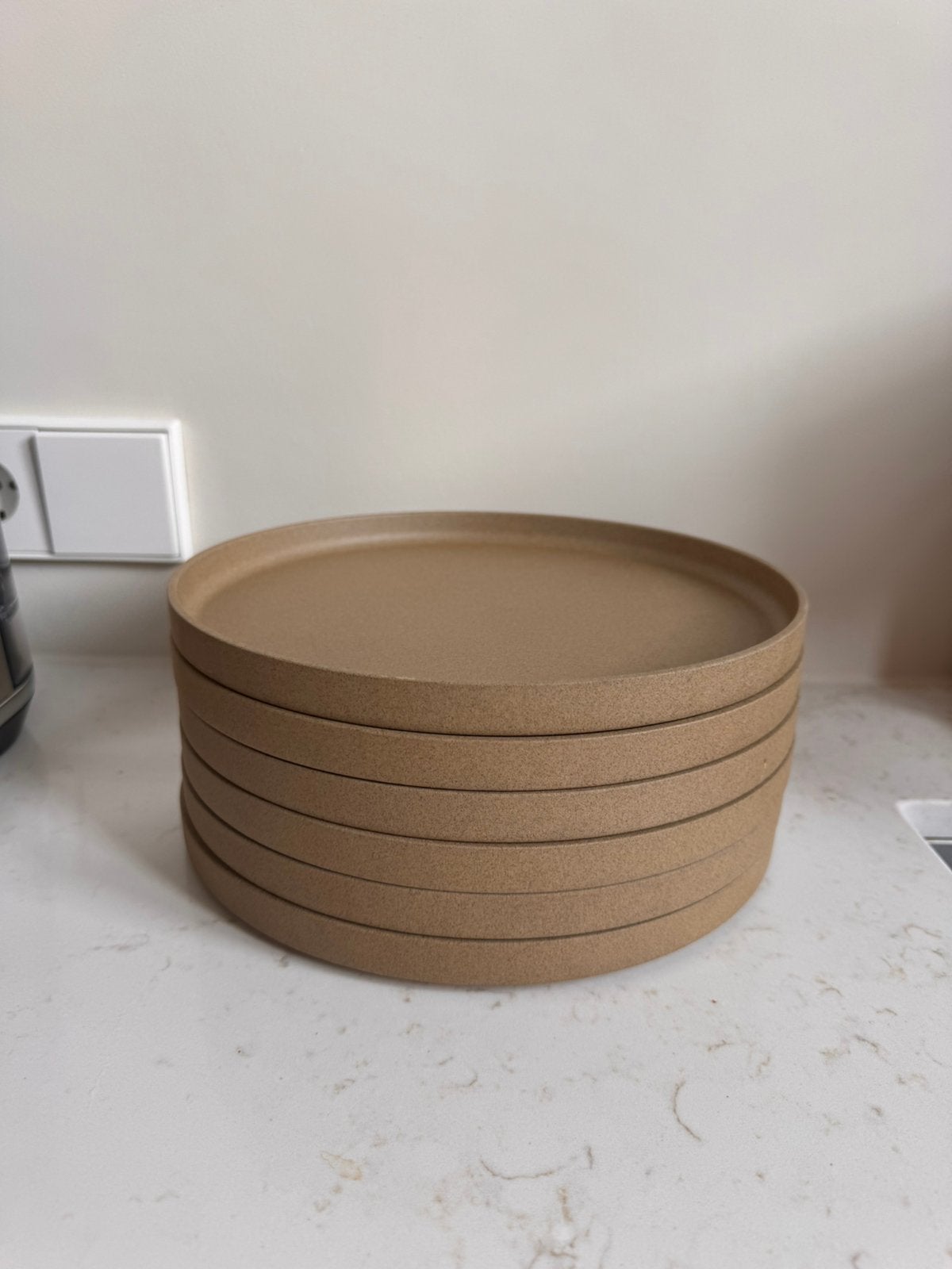 Hasami Porcelain Servies Borden groot Naural, Huis en Inrichting, Ophalen, Zo goed als nieuw, Bord(en), Overige stijlen