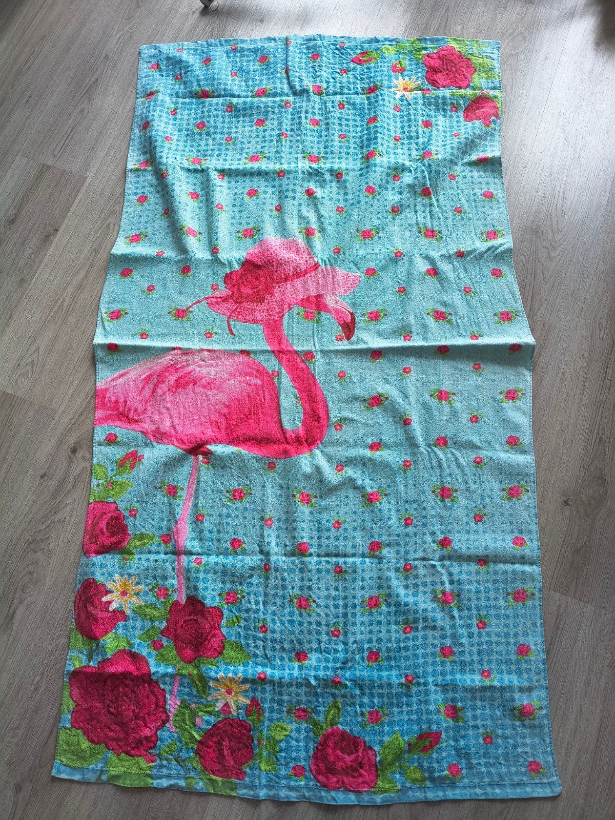 Groot badlaken met flamingo en rozenprint, Ophalen of Verzenden, Gebruikt, Meerkleurig, Badlaken