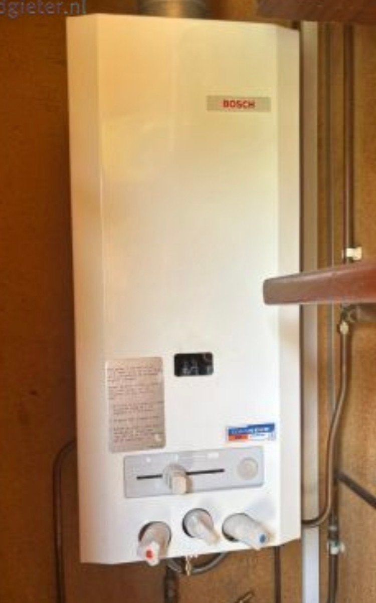 Bosch W135 Aardgas Geiser - Jaarlijks Nagekeken, Ophalen of Verzenden, Gebruikt