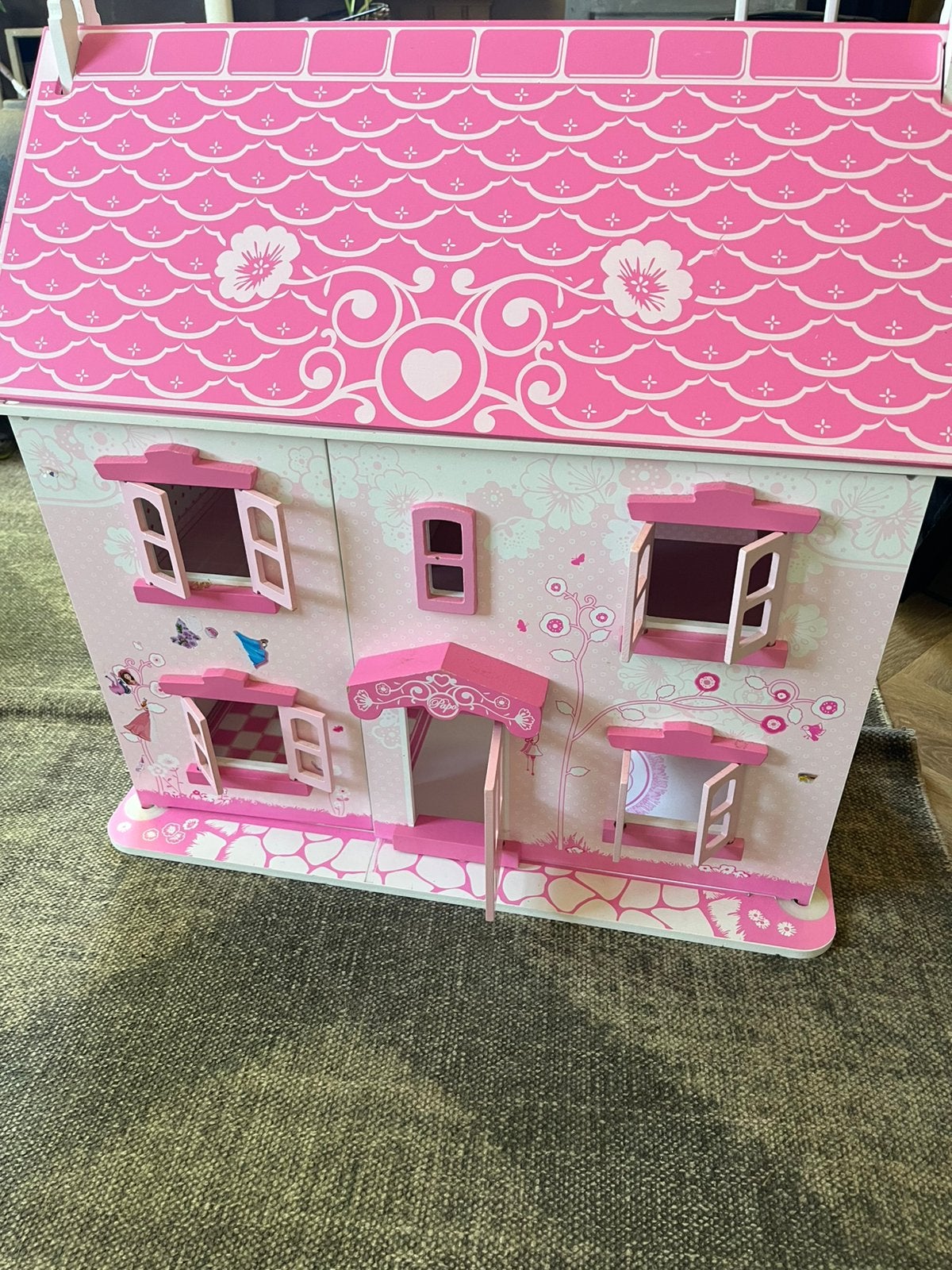 Prachtig poppenhuis., Ophalen, Zo goed als nieuw, Poppenhuis