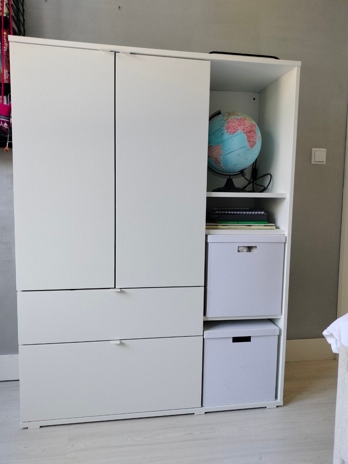 IKEA Vihals kast - Wit opbergmeubel met lades en planken, Ophalen, Zo goed als nieuw