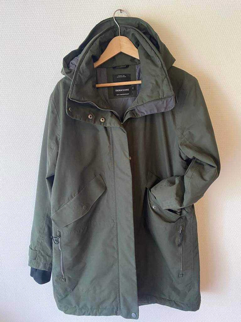 Didriksons parka Tanja. Maat 44. Groen, kaki, Kleding | Dames, Jassen | Winter, Ophalen of Verzenden, Zo goed als nieuw, Maat 42/44 (L)