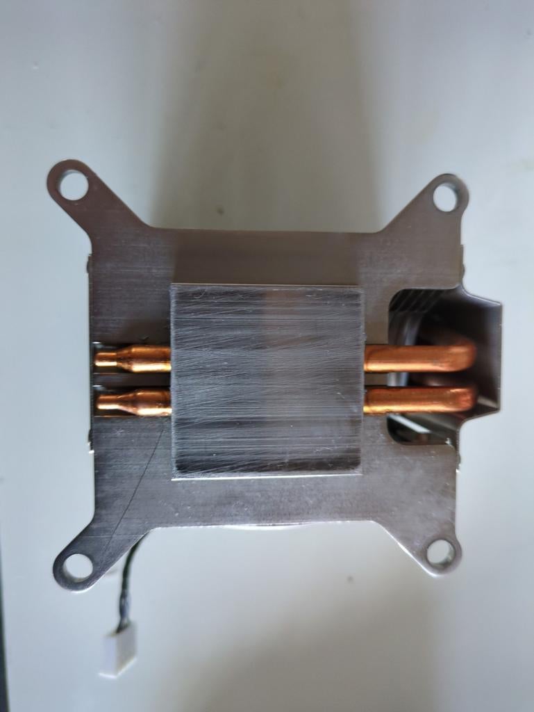 Compacte CPU Koelers met Koperen Heatpipes en Ventilator, Computers en Software, Ophalen of Verzenden, Gebruikt, Luchtkoeling